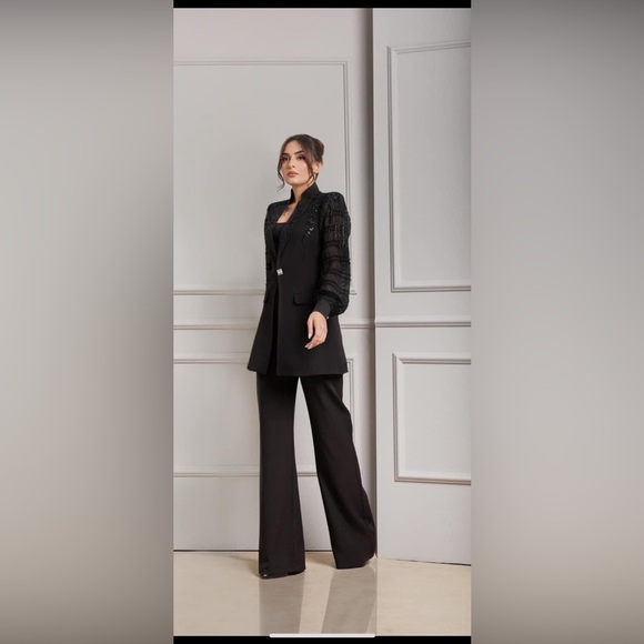 Selling this beautiful blazer and pants. Not right size for me. - Picture 2 of 3